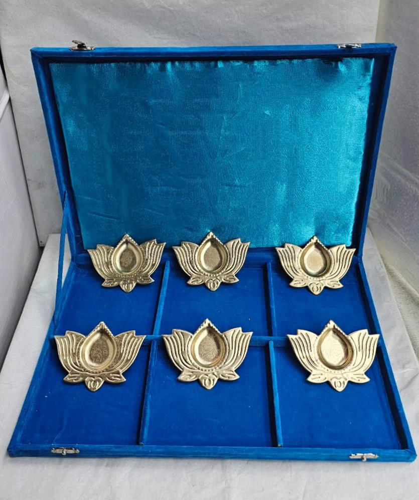 Iron Diya Set